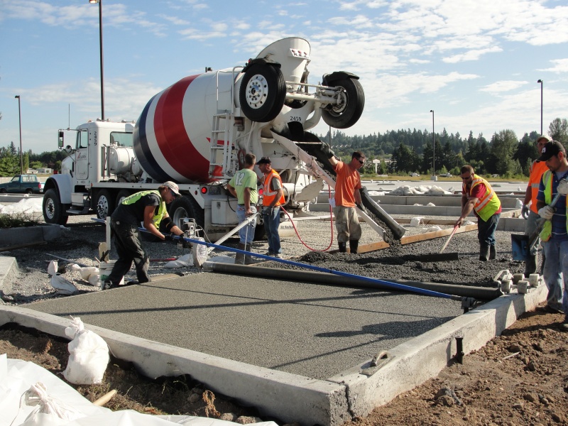 File:PerviousConcreteConstruction.jpg